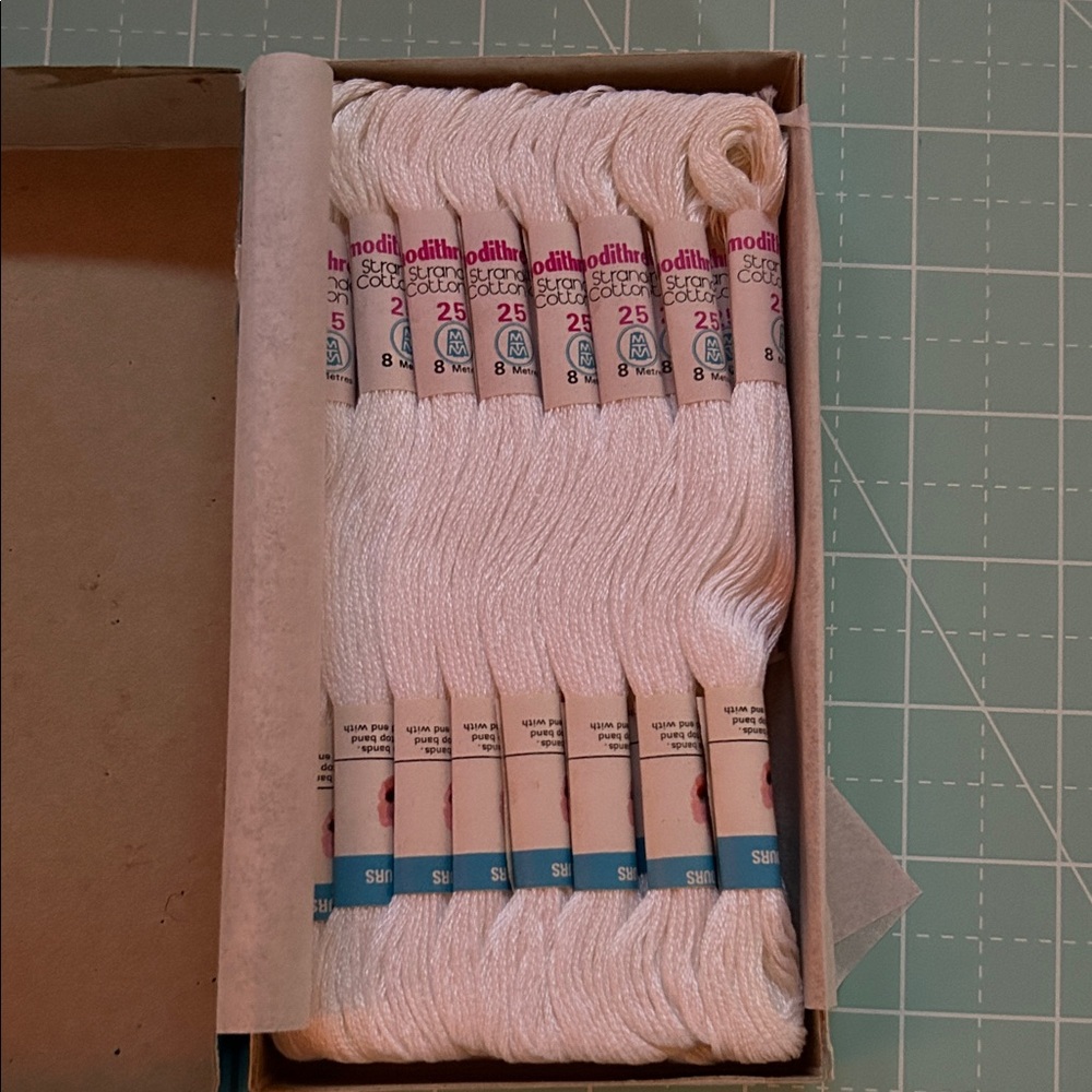 Modithread Stranded Cotton Embroidery Thread - Picture 2 of 5